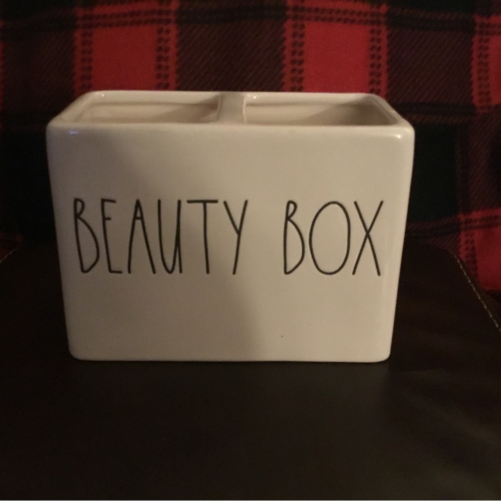 Rae Dunn BEAUTY BOX brush holder